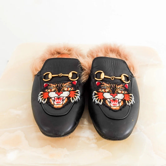 Fur platform shoes